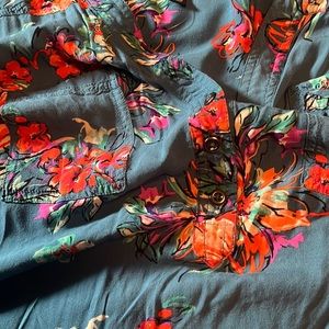 Blue and orange mid sleeved Harper